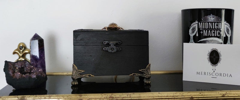Goldene Käfer Box Klein