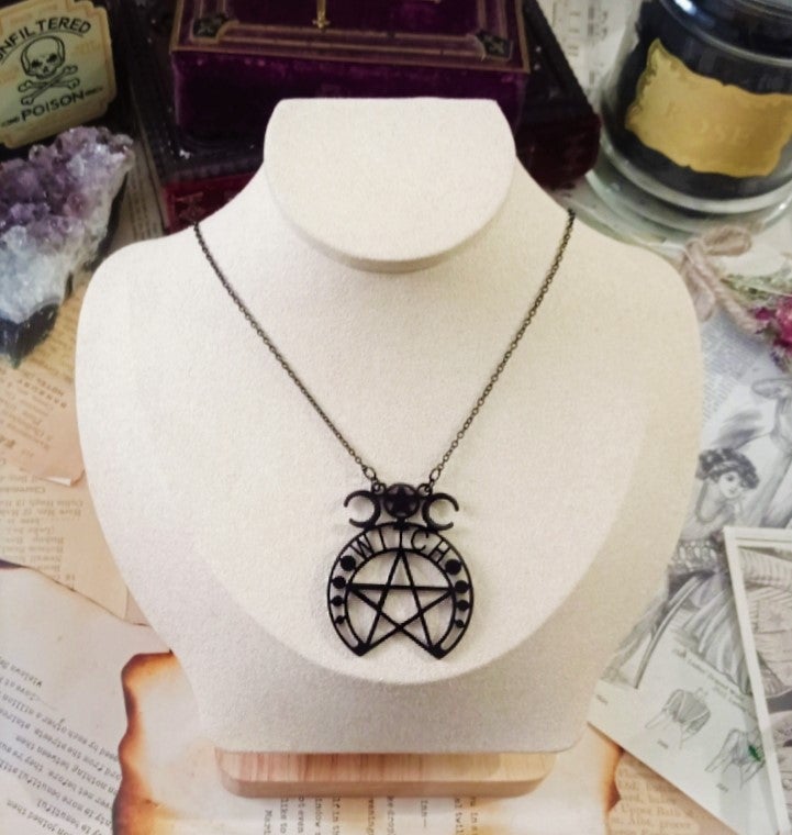 Witchy Pentagram Halskette