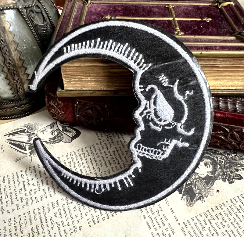 Patch Mystic Crescent Skull Moon