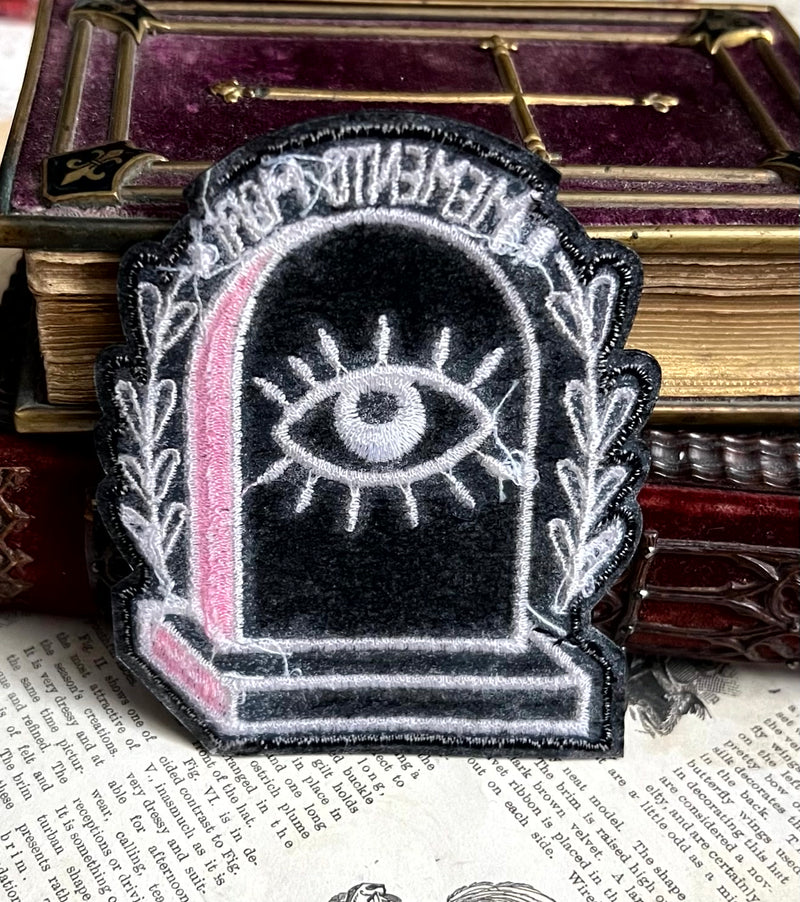 Patch „Memento Mori“ – Blick ins Unvergängliche