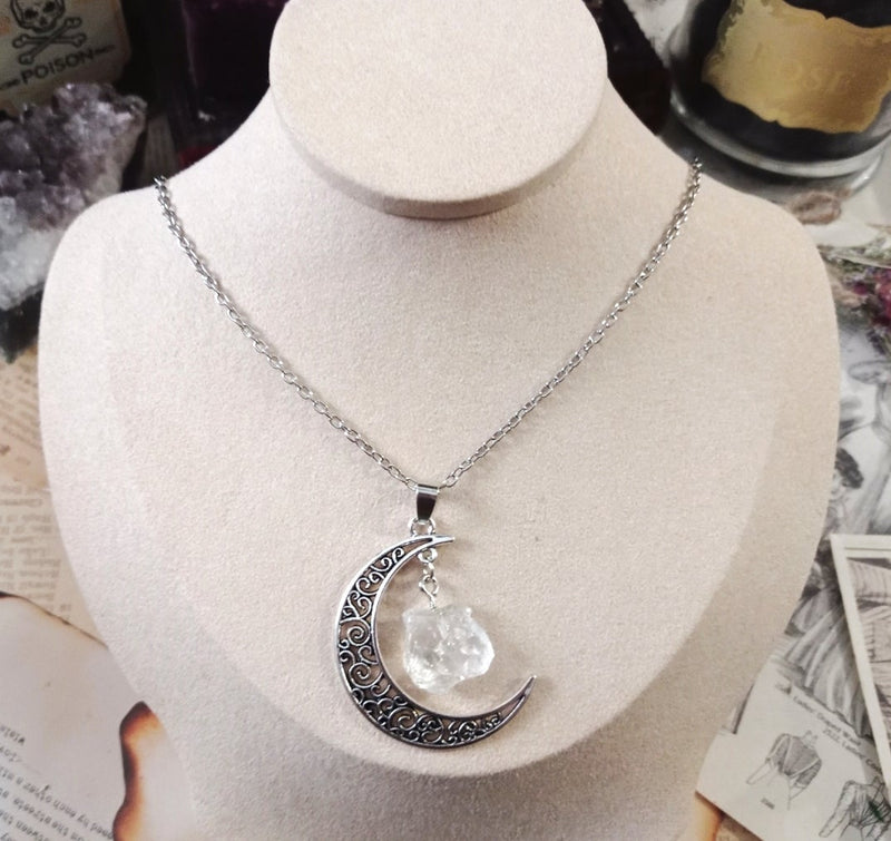 Moon Crystal Halskette